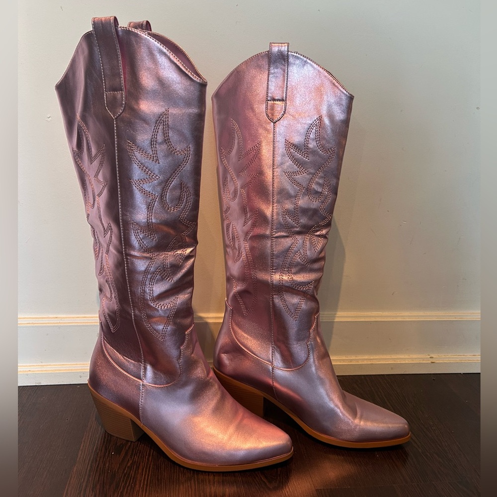 Women's Pink Metallic Cowboy Boots